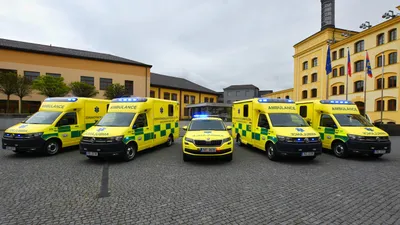 ZZS KHK získala nové sanitky, umí i telemedicínu